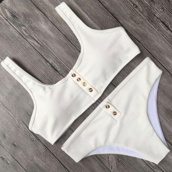 Restocked  ButtonUp Ribbed White Bikini Set - Picture 3 of 4